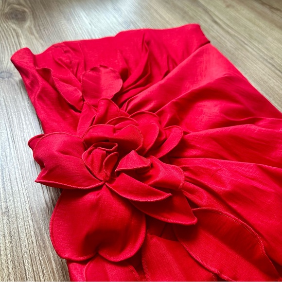 Cache Strapless Red Dress - Picture 2 of 5